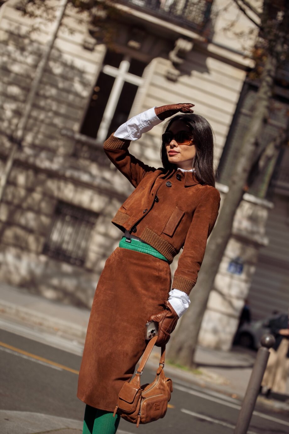 suede-ο-οδηγός-της-vogue-για-τη-must-try-τάση-της-σεζόν-337438