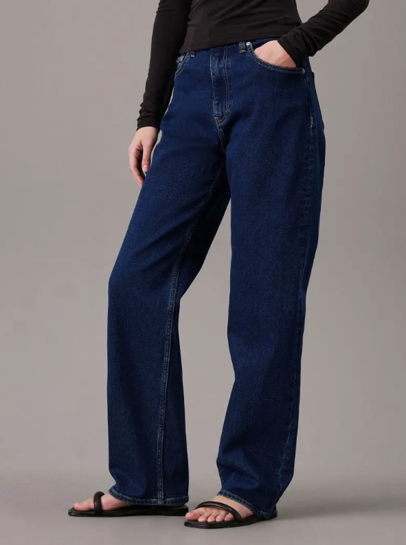Denim για τις γιορτές: Ο απόλυτος οδηγός στυλ από την Calvin Klein-3