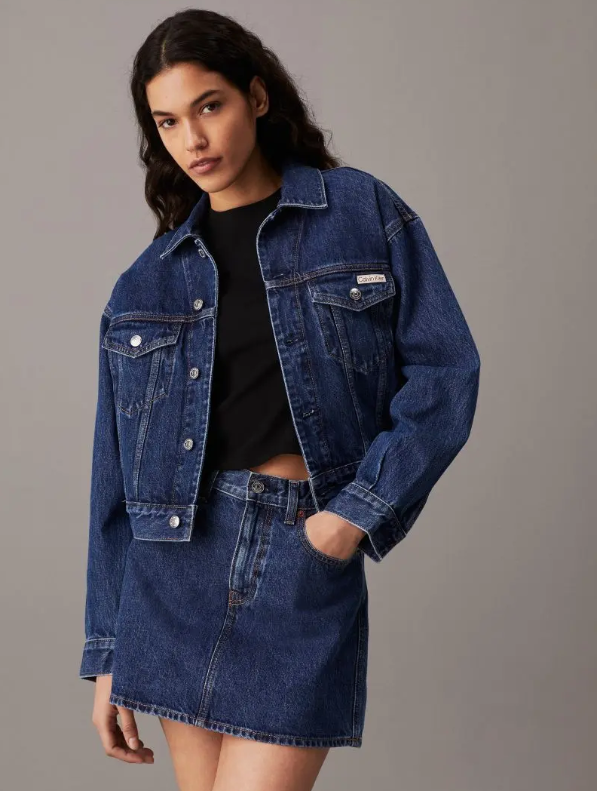 Denim για τις γιορτές: Ο απόλυτος οδηγός στυλ από την Calvin Klein-6