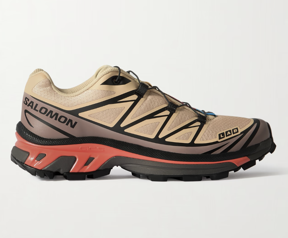 Βελούδινο παντελόνι και sneakers: 4 συνδυασμοί για να υιοθετήσετε το πιο relaxed combo-12