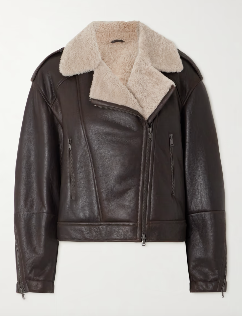 Shearling coat: Το πιο cosy πανωφόρι του χειμώνα για να μην φοράτε μόνο παλτό-1