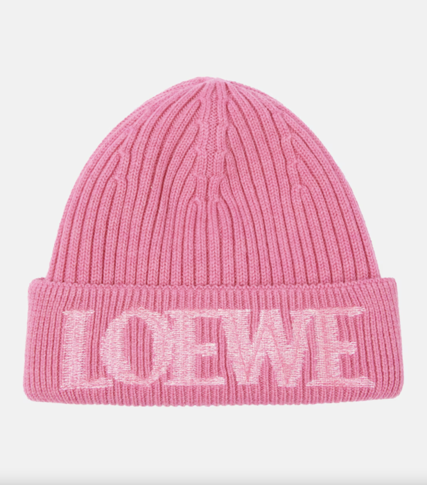 Winter Accessories: 5 essentials για να αναβαθμίσετε το στιλ σας-1