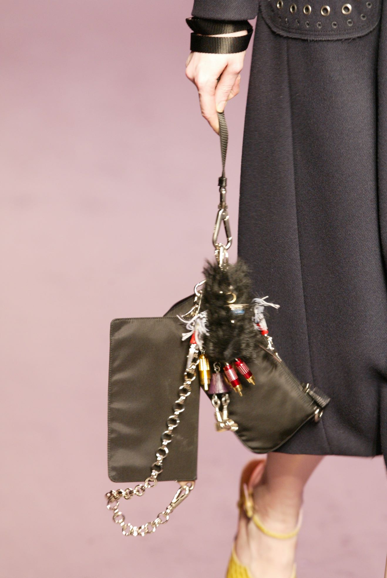 Charms: H Miuccia Prada προέβλεψε την τάση 20 χρόνια πριν-1