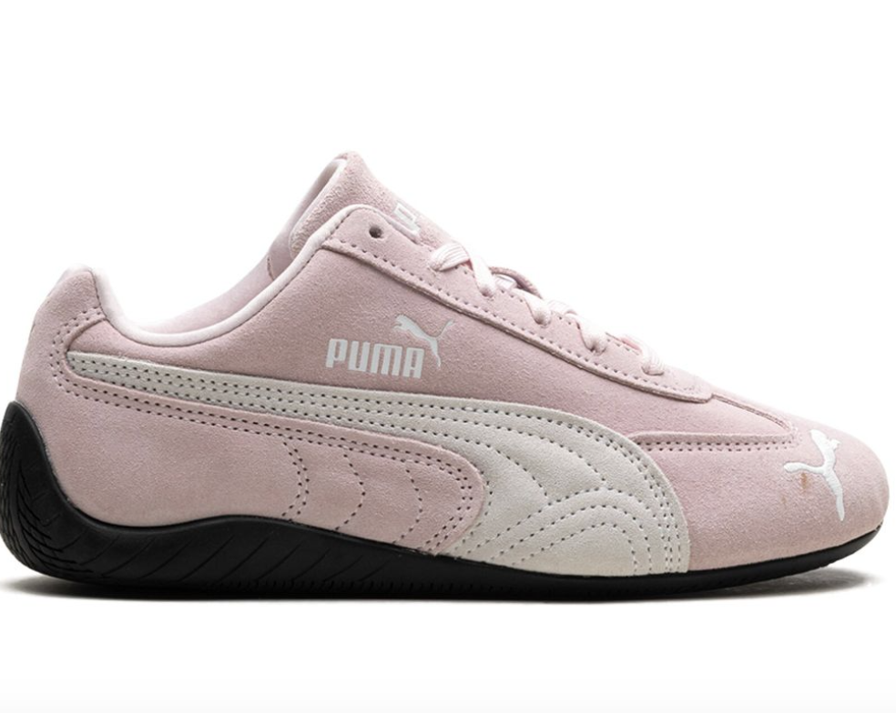 Τα ροζ sneakers είναι το trend of the moment-1
