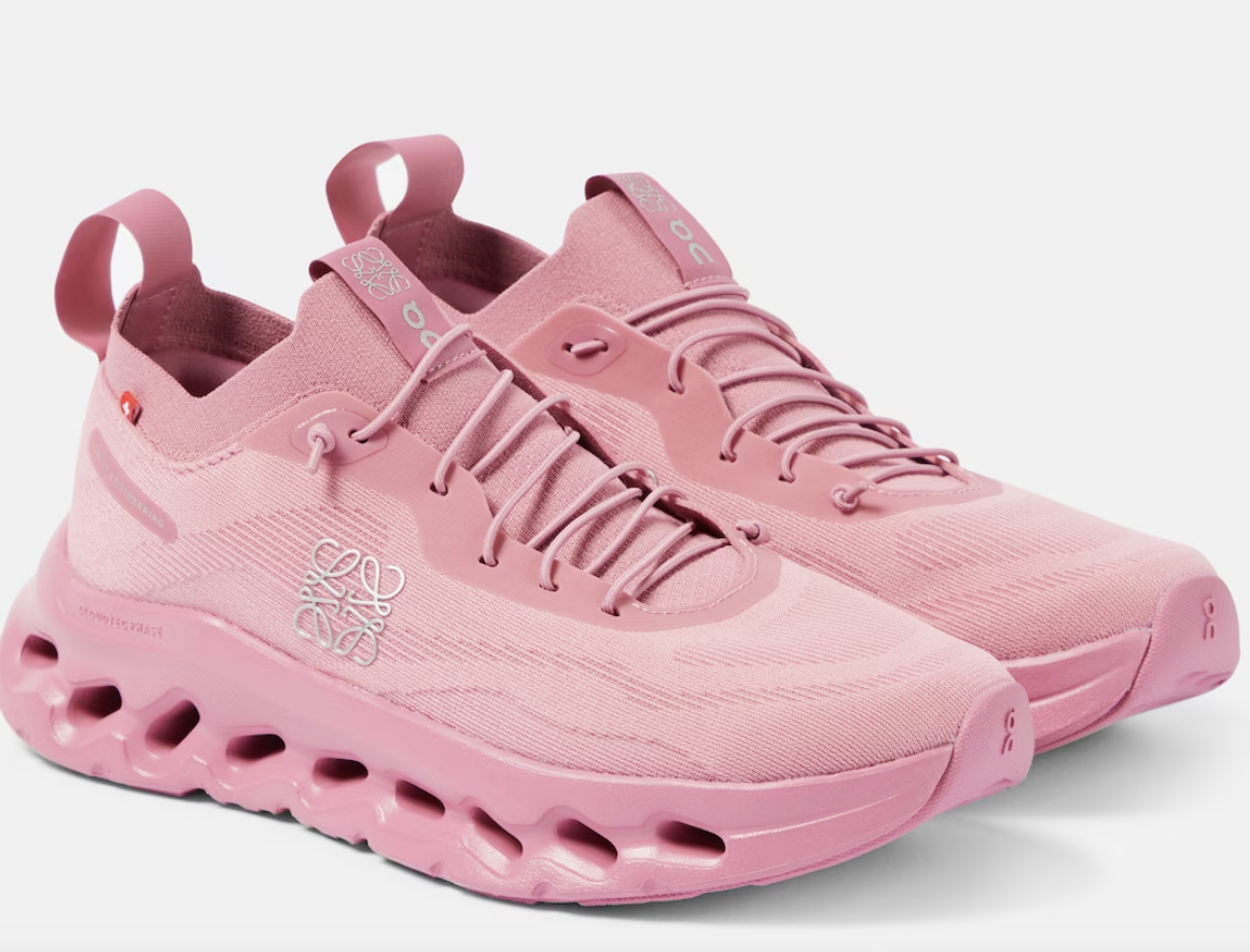 Τα ροζ sneakers είναι το trend of the moment-4
