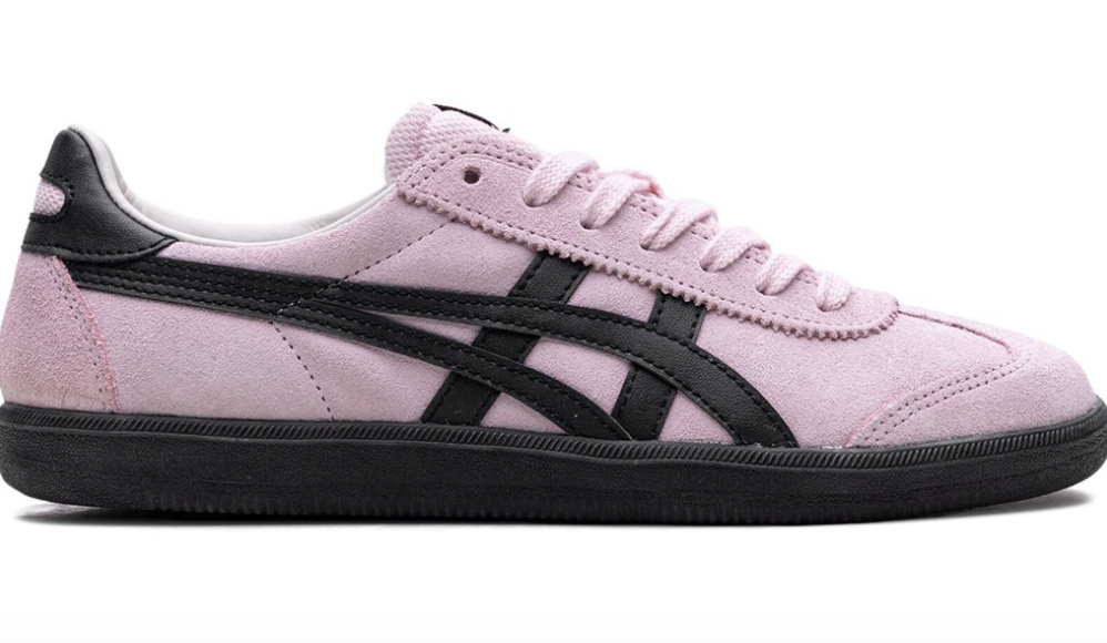 Τα ροζ sneakers είναι το trend of the moment-3