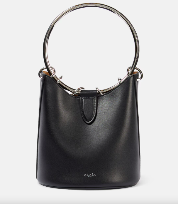 Bucket bag: Θα είναι η τάση του 2025-3
