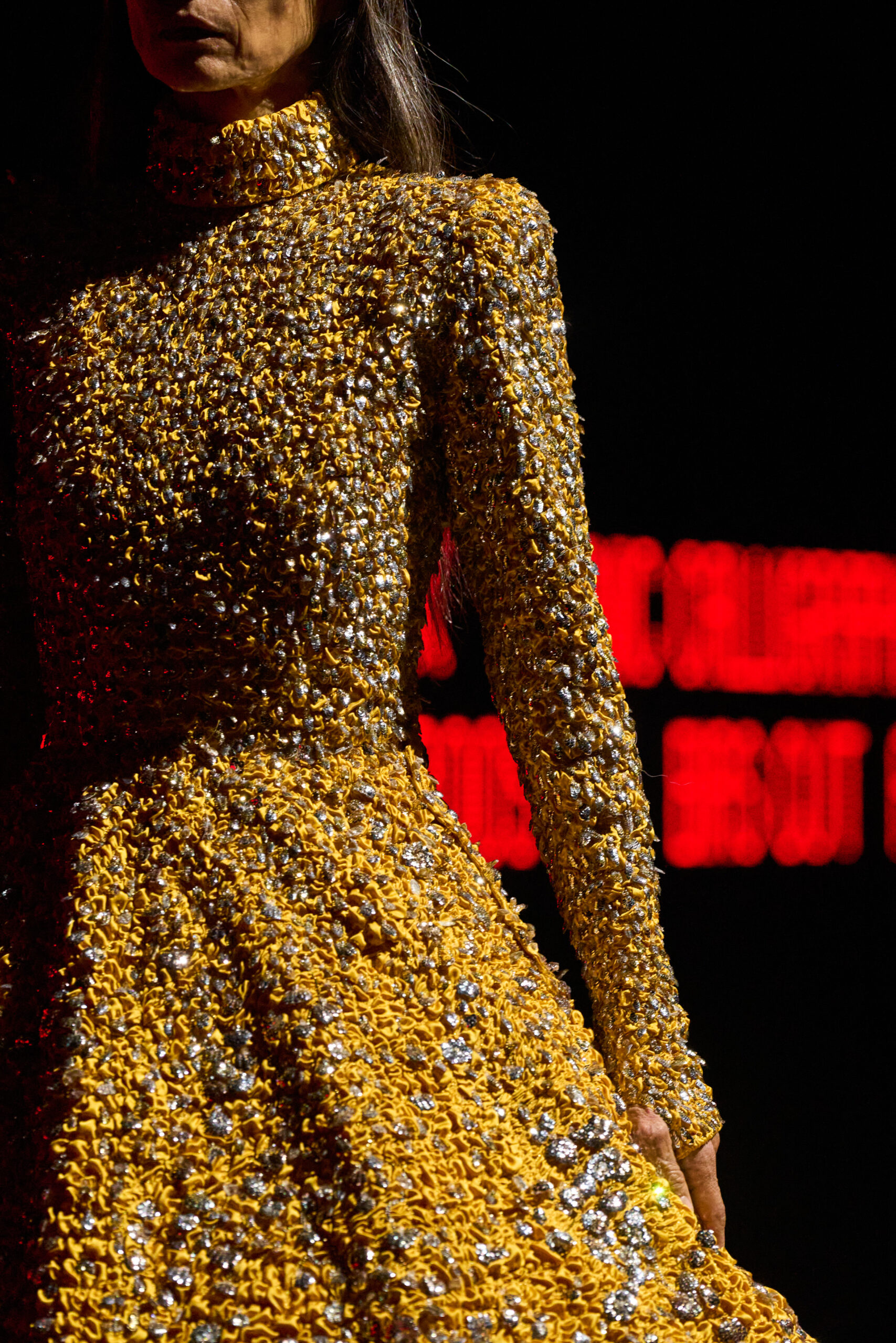 Το πρώτο show Valentino Haute Couture, άνοιξη- καλοκαίρι 2025, από τον Alessandro Michele-7