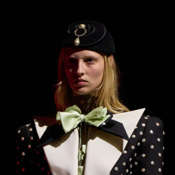 το-πρώτο-show-valentino-haute-couture-άνοιξη-καλοκαίρι-2025-από-τ-346659