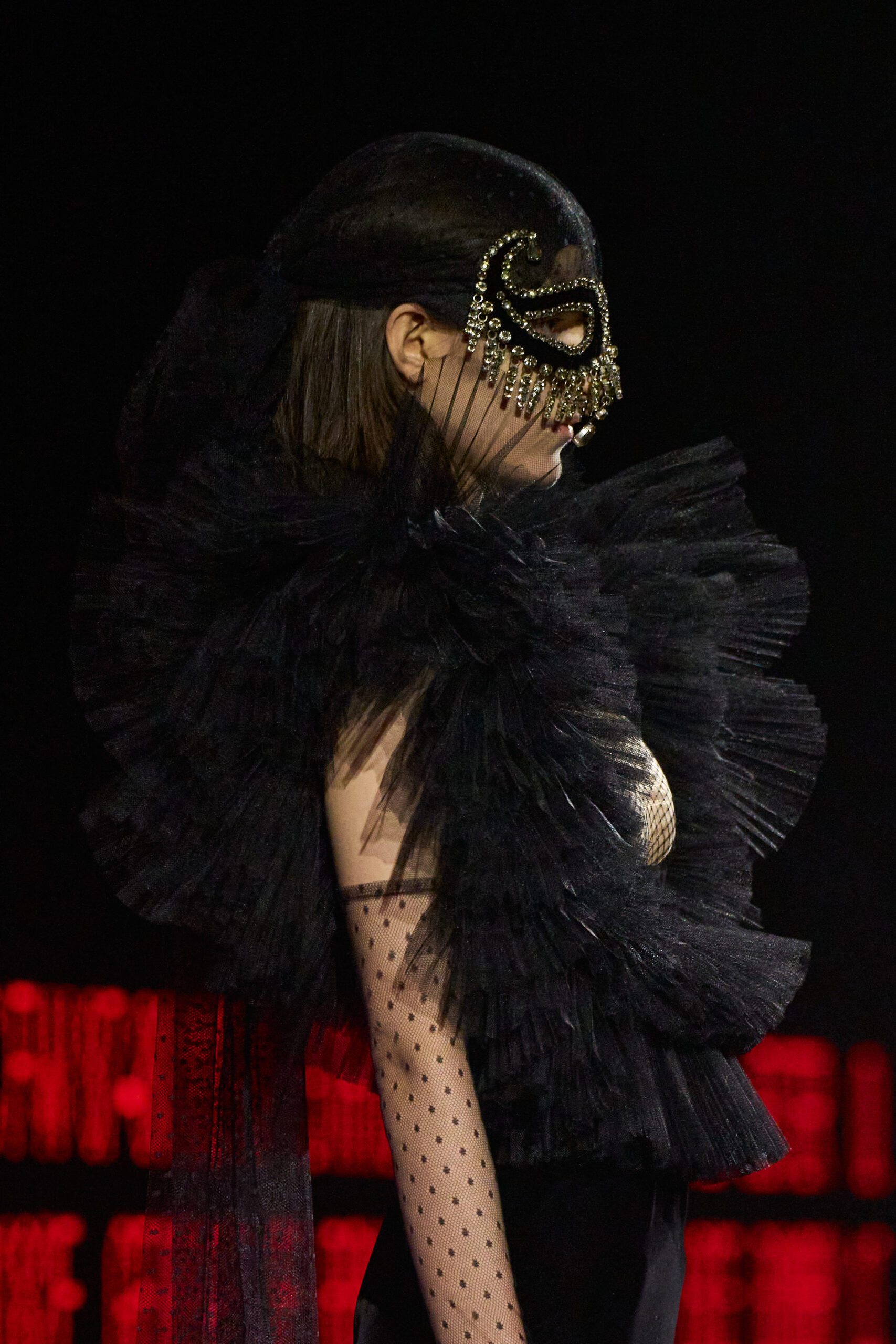 Το πρώτο show Valentino Haute Couture, άνοιξη- καλοκαίρι 2025, από τον Alessandro Michele-18