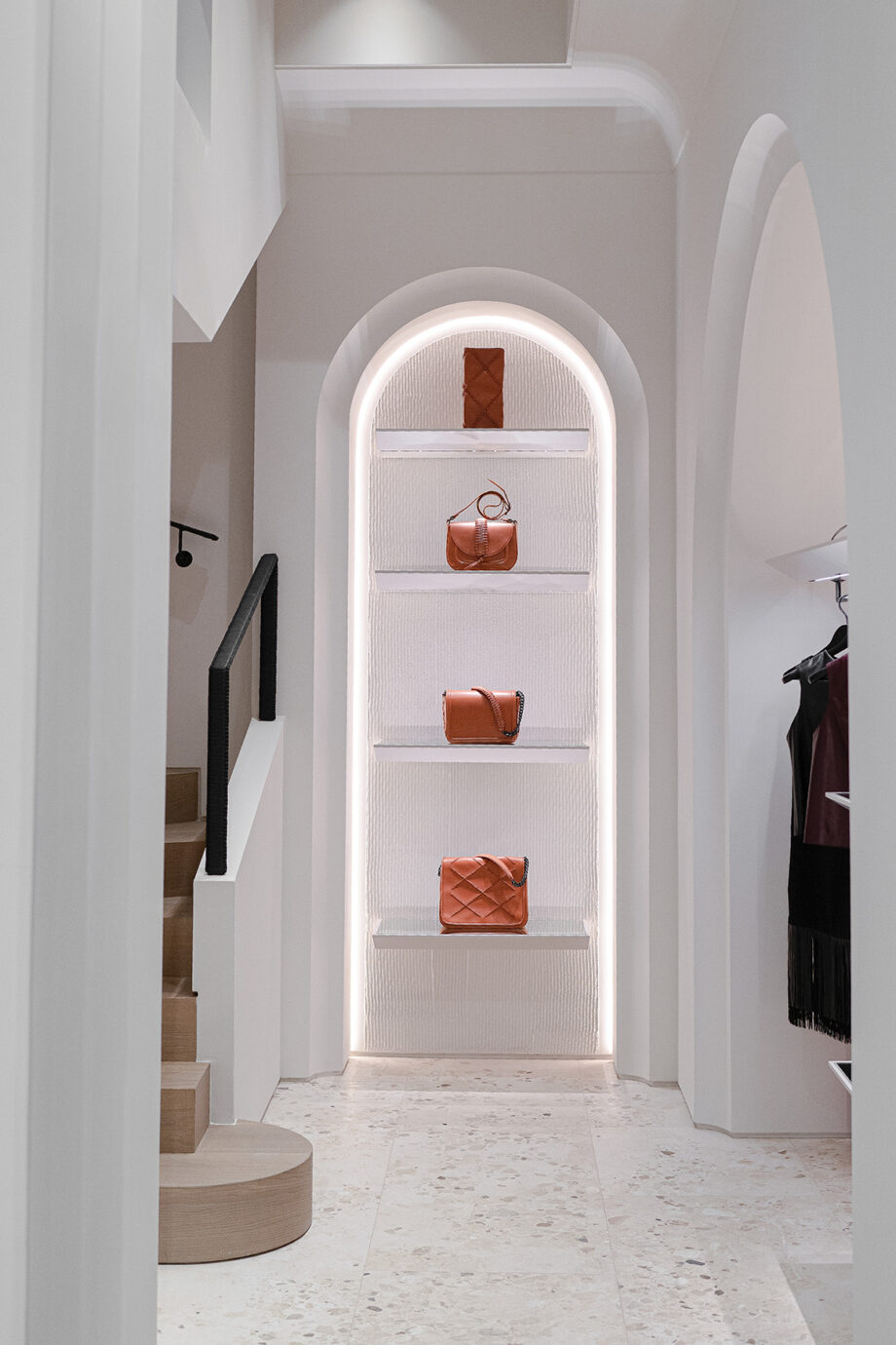 η-καρδιά-του-νέου-flagship-store-της-callista-χτυπά-στην-οδ-343868