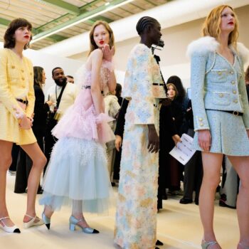 chanel-haute-couture-ss25-επιστροφή-στα-χρώματα-που-λάτρευ-346371
