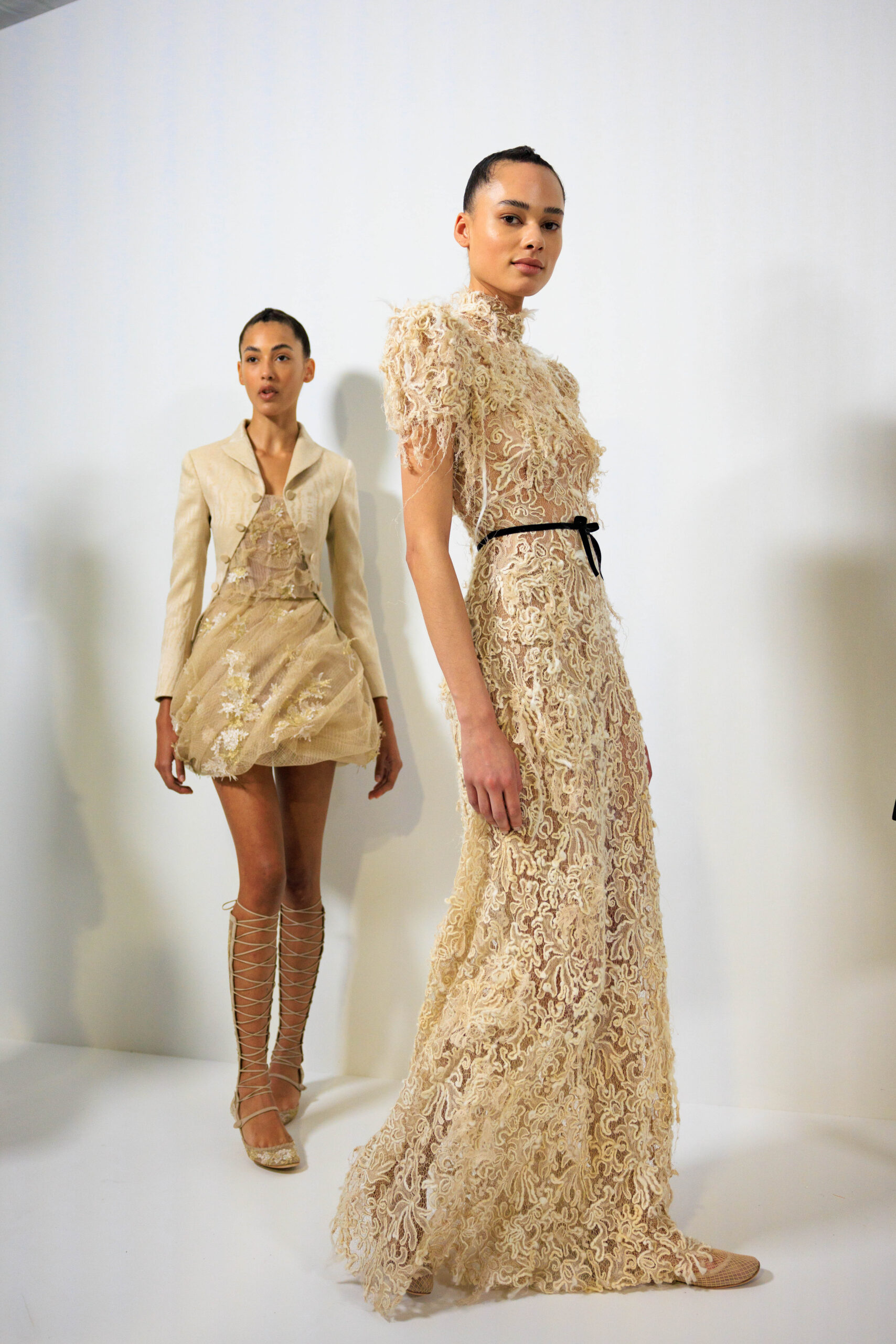 Christian Dior Haute Couture SS25: Έμπνευση από τον Yves Saint Laurent-10