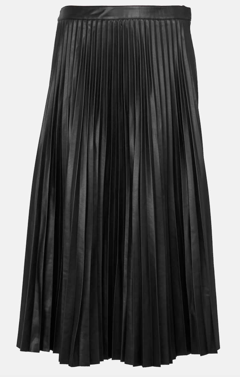 Mπότες και μάξι φούστα: 5 trendy outfits για να αντιγράψετε τώρα-4