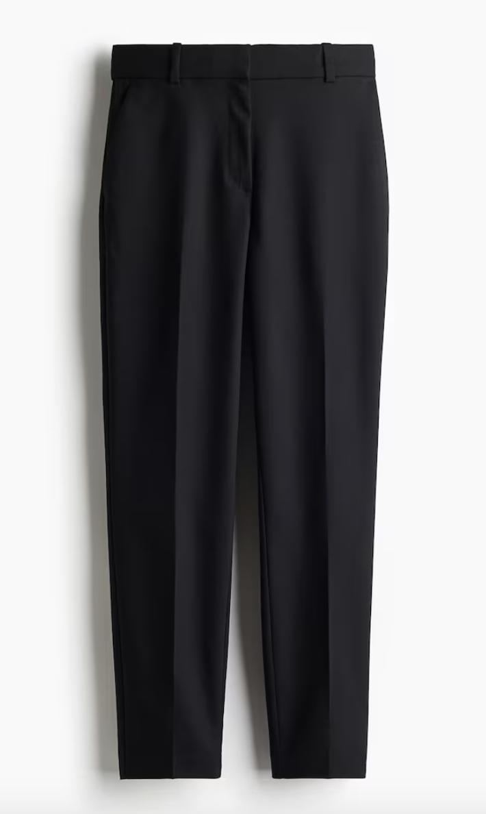 Slim-fit παντελόνια: Επιστρέφουν και εκτοπίζουν τα baggy-1
