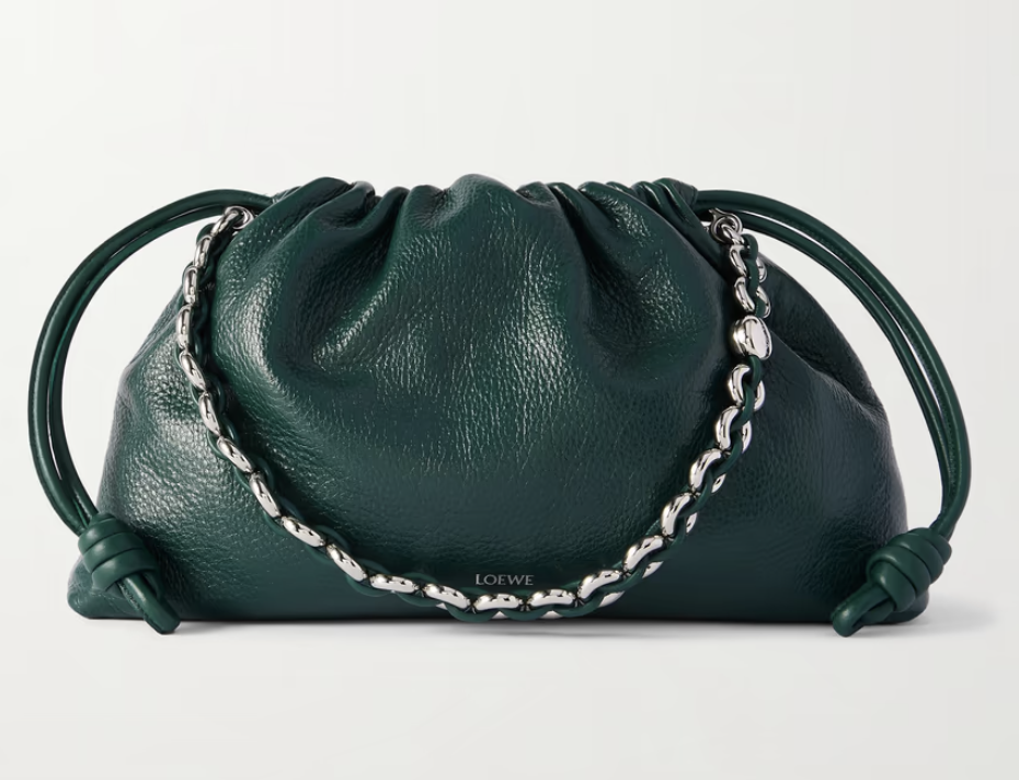 Slouchy bag: Το chic αξεσουάρ που γίνεται πρωταγωνιστής το 2025-3