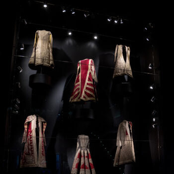 remembering-the-future-uncutting-cords-η-artist-μαρία-όλγα-βλάχου-παρουσ-350213