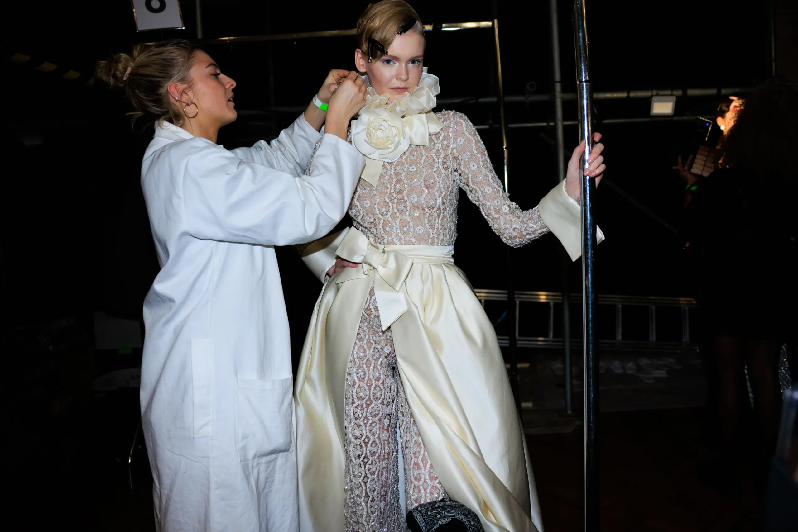 Εβδομάδα Μόδας Λονδίνου: Οι κορυφαίες backstage στιγμές-58