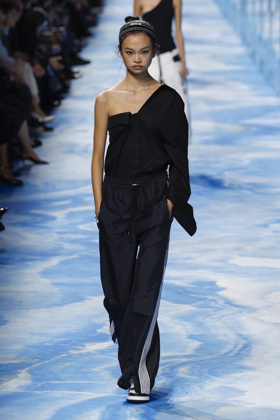 φόρμα-αντί-για-τζιν-οι-vogue-editors-λένε-ναι-348767