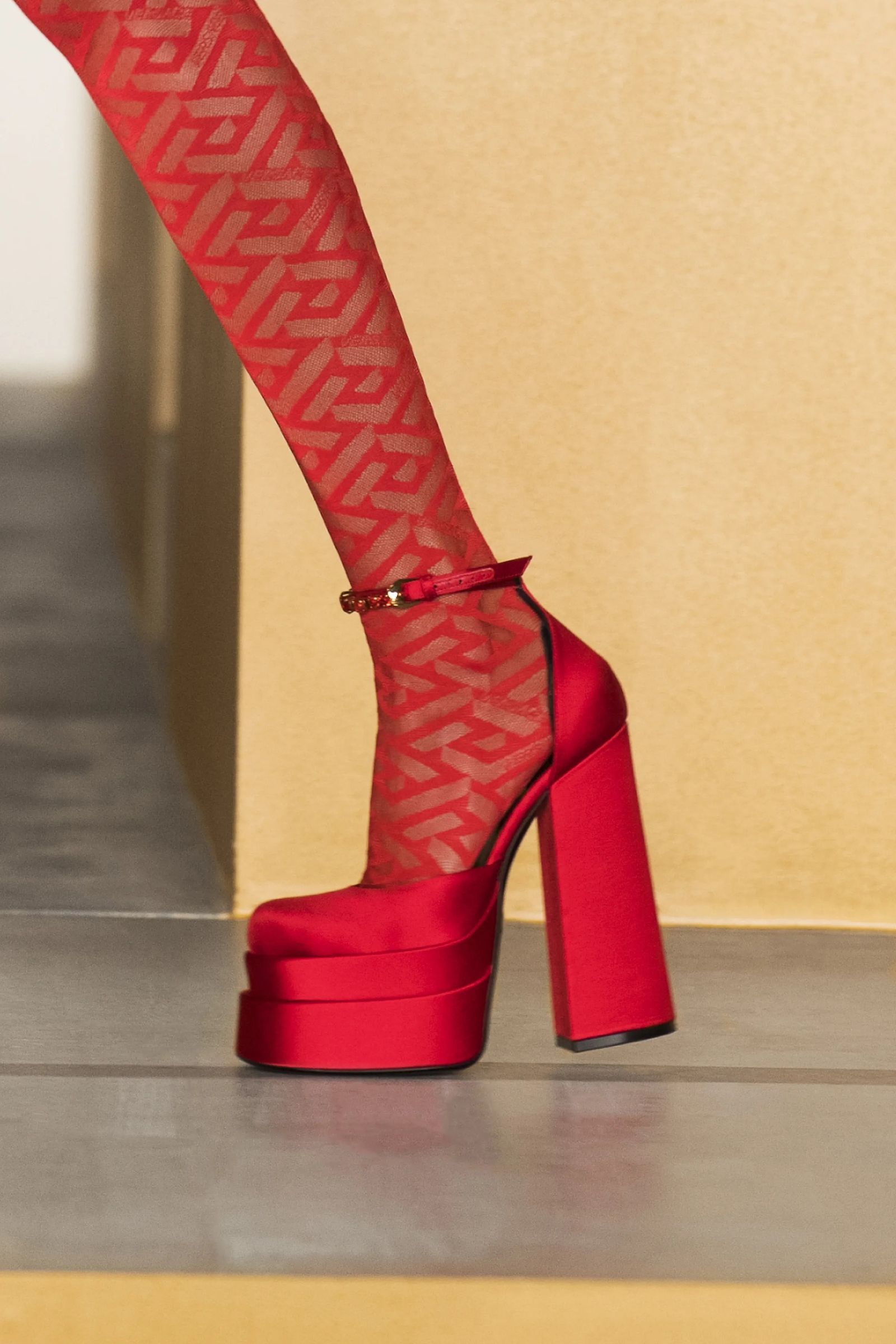 Vintage Shoes: 5 αγαπημένα σχέδια που φοράμε ανεξαρτήτως τάσεων-4