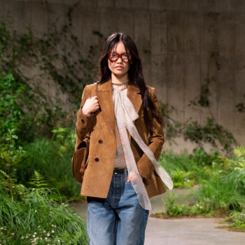suede-μπαλαρίνες-η-retro-chic-τάση-της-άνοιξης-έχει-353999