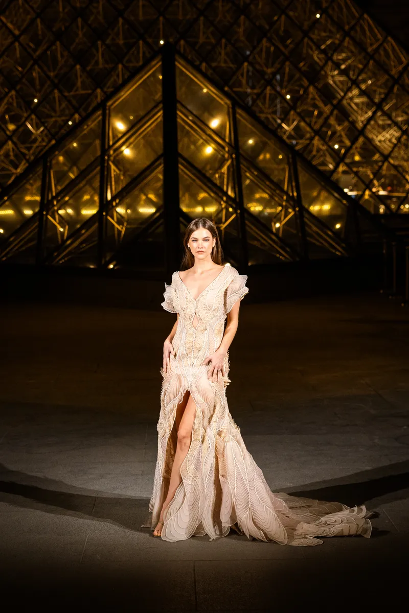 Οι πιο λαμπερές εμφανίσεις στο Grand dîner du Louvre-18