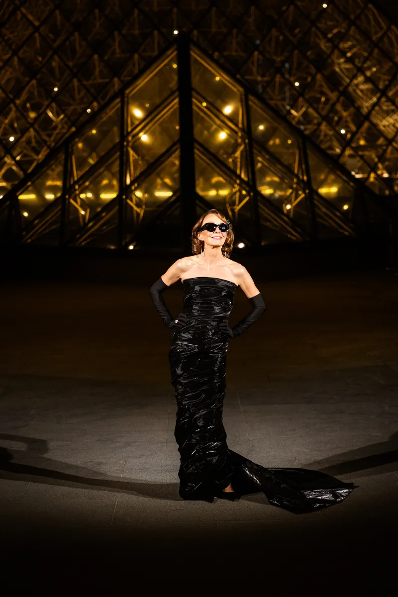 Οι πιο λαμπερές εμφανίσεις στο Grand dîner du Louvre-32