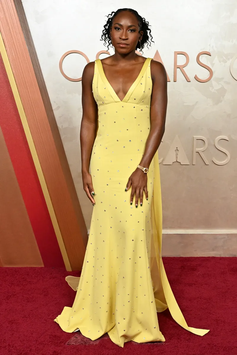Oscars 2025: Όλα τα looks στο red carpet-43