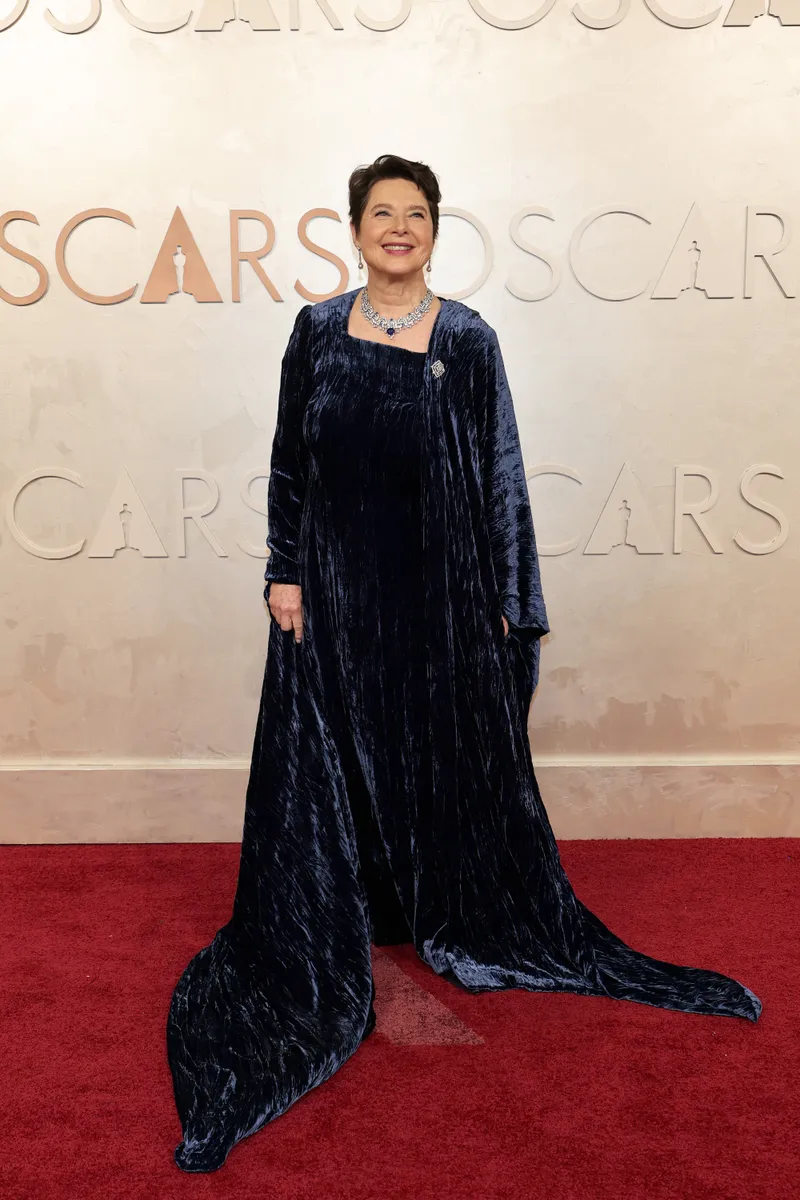 Oscars 2025: Όλα τα looks στο red carpet-10