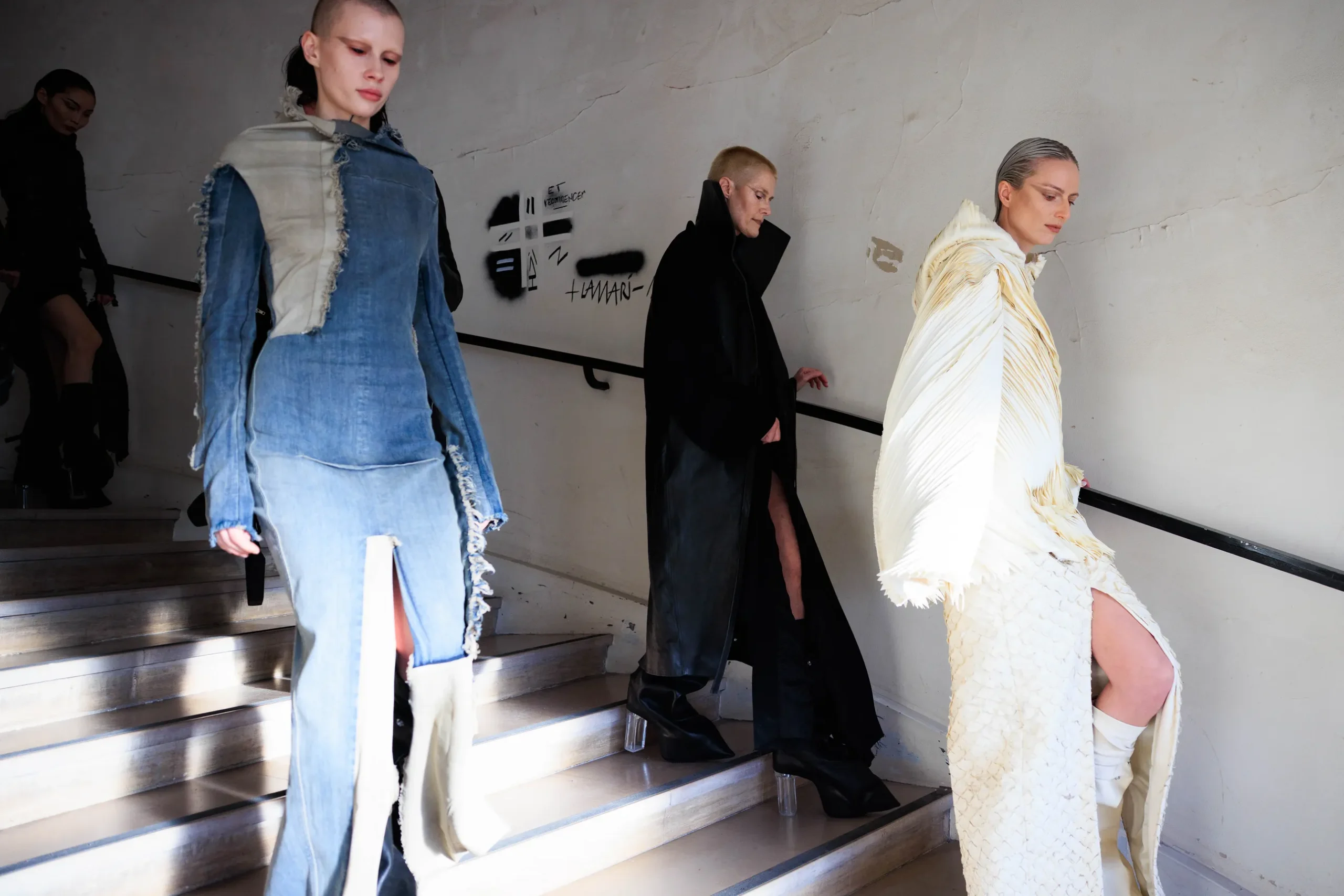 Εβδομάδα Μόδας Παρισιού: Οι κορυφαίες backstage στιγμές-36