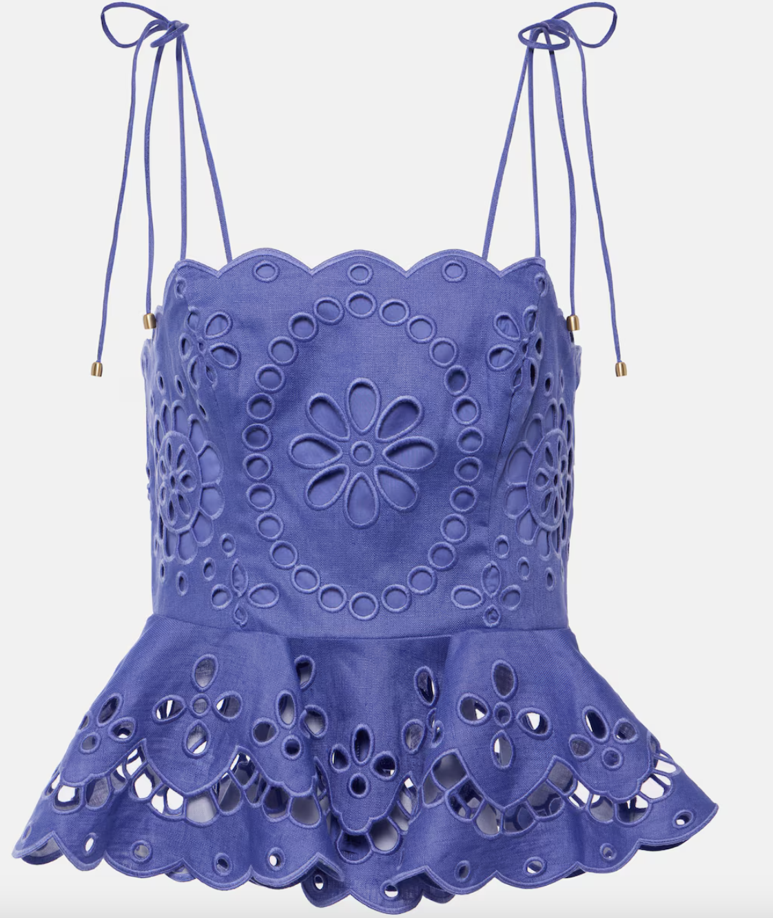 Lace blouses και λευκό παντελόνι: Ο hot συνδυασμός της άνοιξης-1