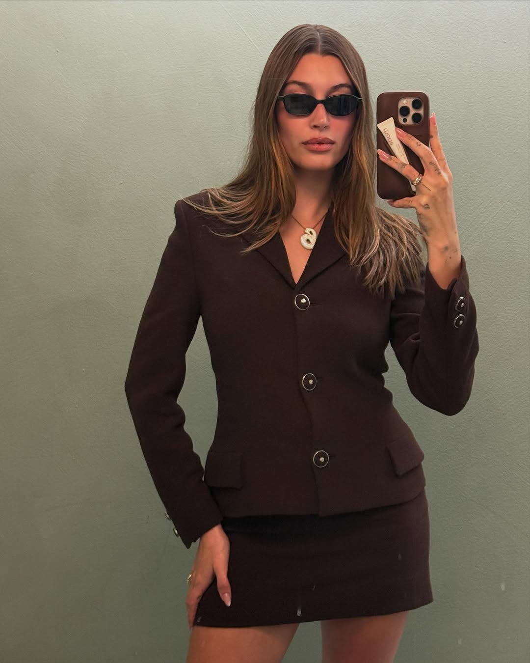 5 smart casual εμφανίσεις για την άνοιξη-2