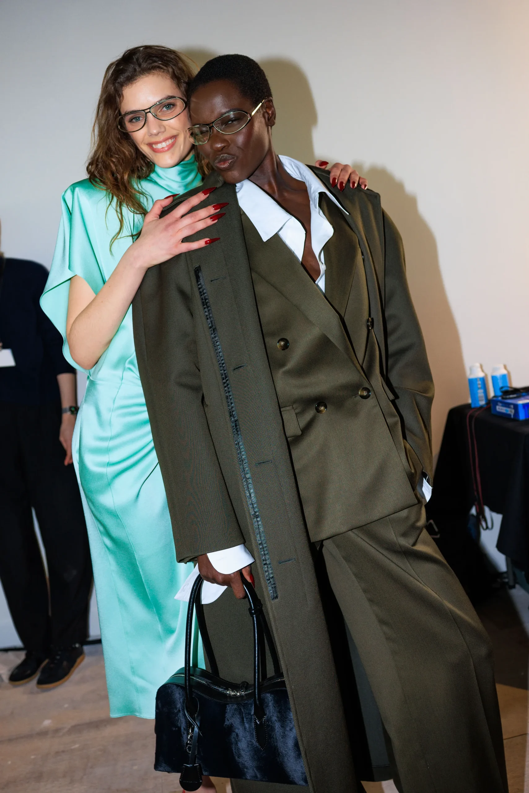 Εβδομάδα Μόδας Παρισιού: Οι κορυφαίες backstage στιγμές-103