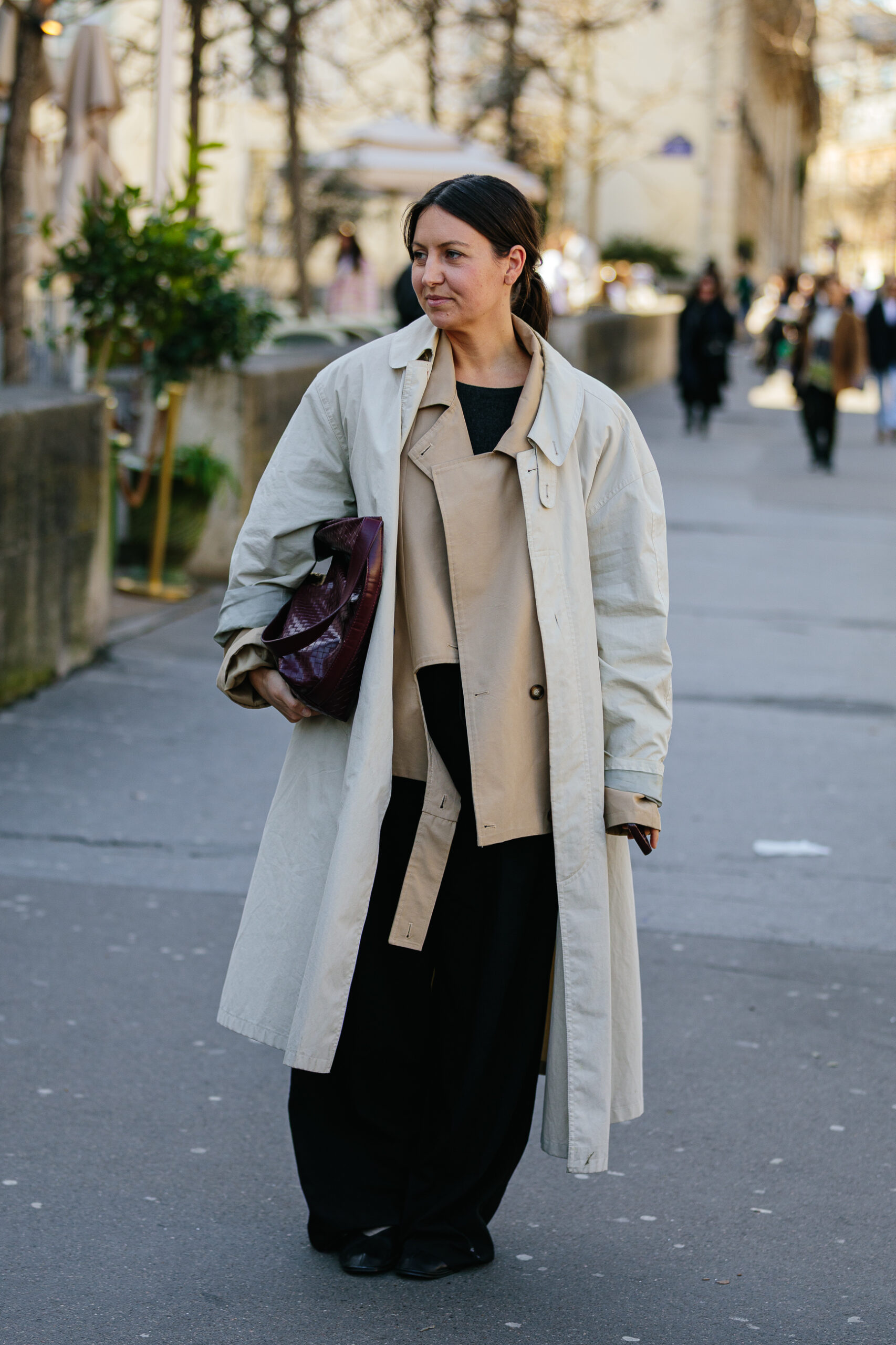 Εβδομάδα Μόδας Παρισιού: Τα πιο εντυπωσιακά street style moments όπως τα κατέγραψε η Vogue Greece-112