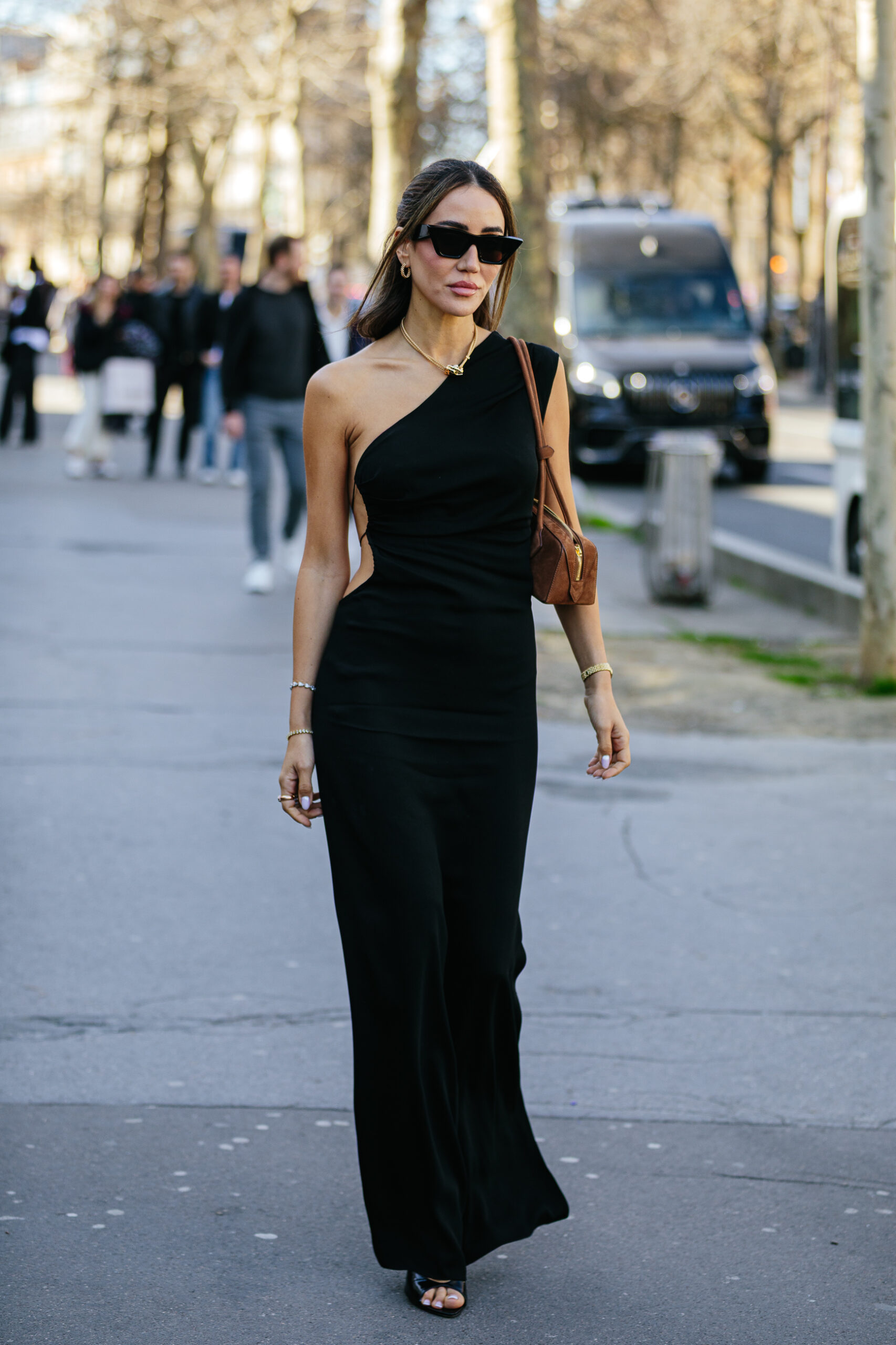 Εβδομάδα Μόδας Παρισιού: Τα πιο εντυπωσιακά street style moments όπως τα κατέγραψε η Vogue Greece-123