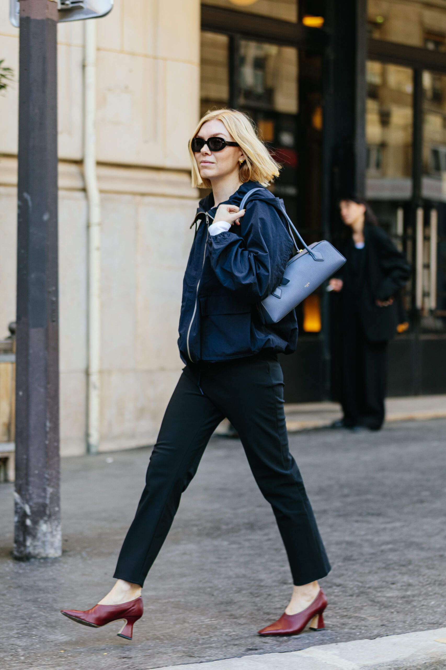 Εβδομάδα Μόδας Παρισιού: Τα πιο εντυπωσιακά street style moments όπως τα κατέγραψε η Vogue Greece-92