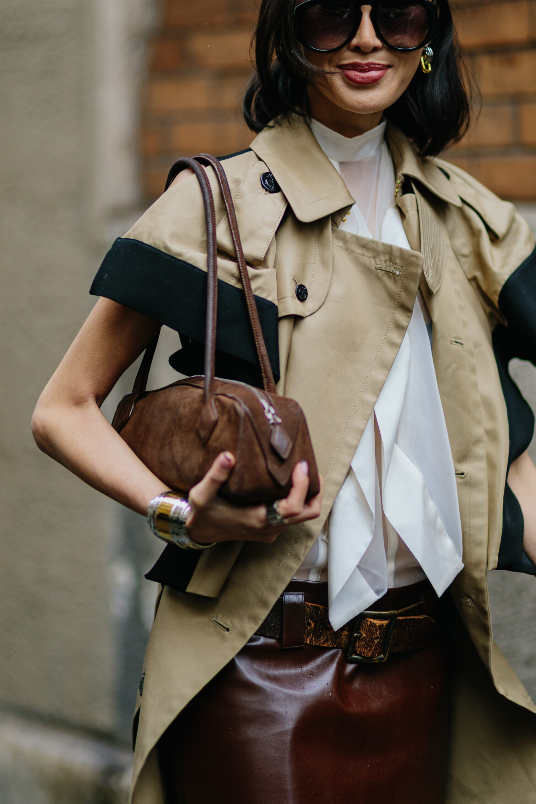 Εβδομάδα Μόδας Παρισιού: Τα πιο εντυπωσιακά street style moments όπως τα κατέγραψε η Vogue Greece-48