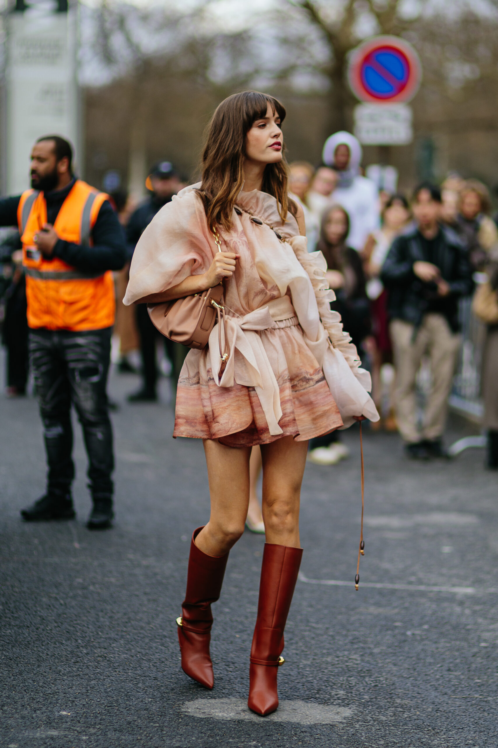 Εβδομάδα Μόδας Παρισιού: Τα πιο εντυπωσιακά street style moments όπως τα κατέγραψε η Vogue Greece-37