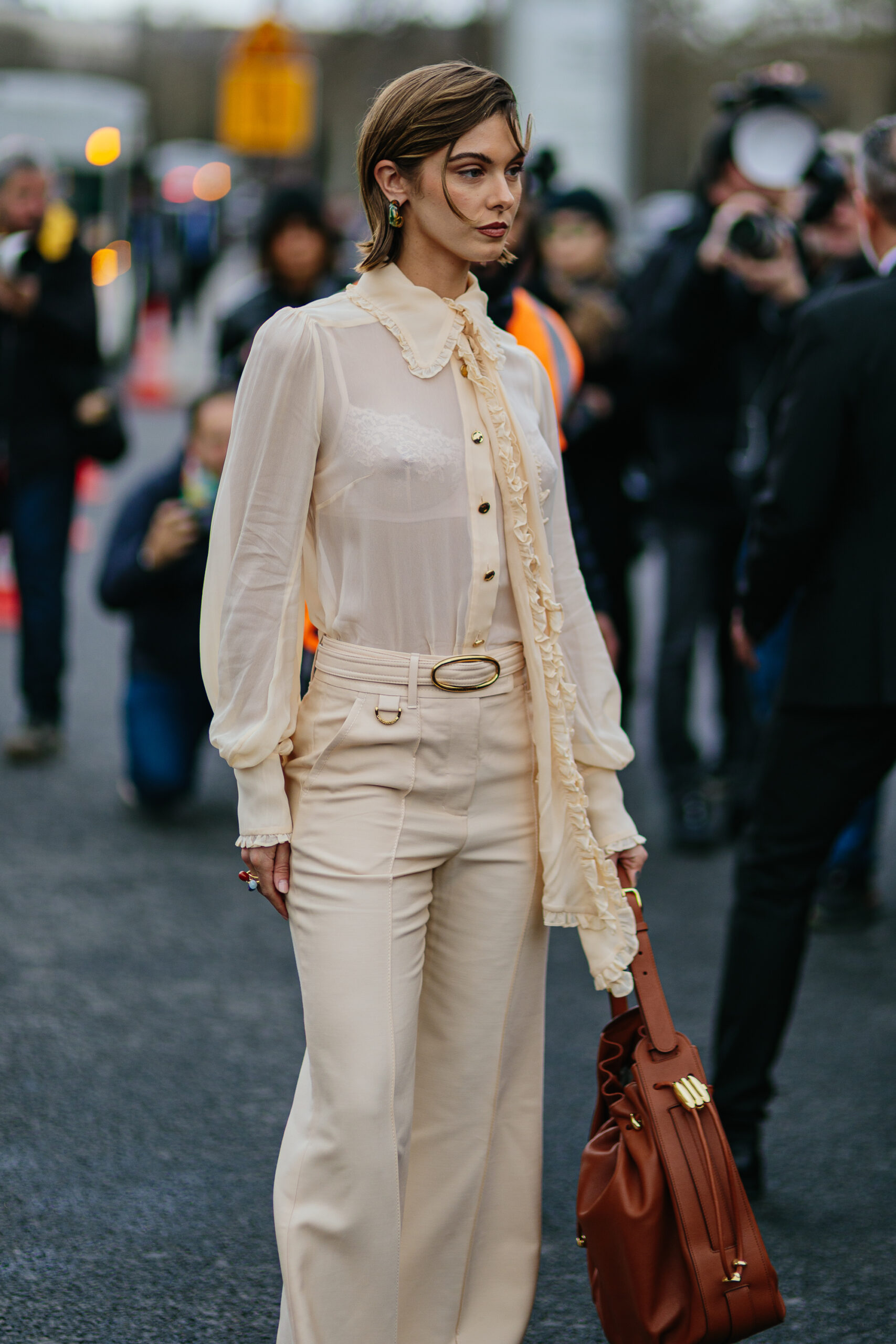 Εβδομάδα Μόδας Παρισιού: Τα πιο εντυπωσιακά street style moments όπως τα κατέγραψε η Vogue Greece-46