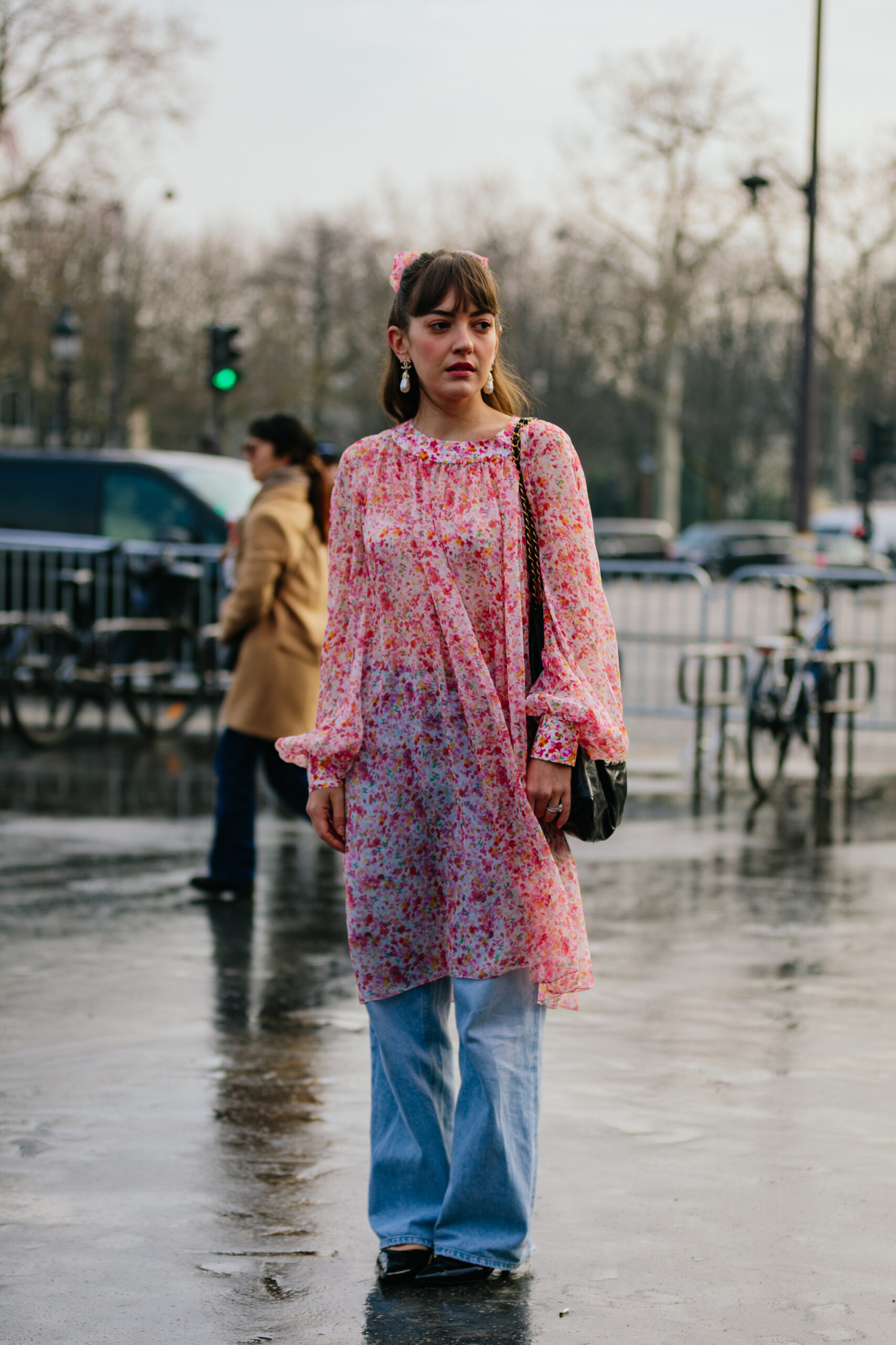 Εβδομάδα Μόδας Παρισιού: Τα πιο εντυπωσιακά street style moments όπως τα κατέγραψε η Vogue Greece-8