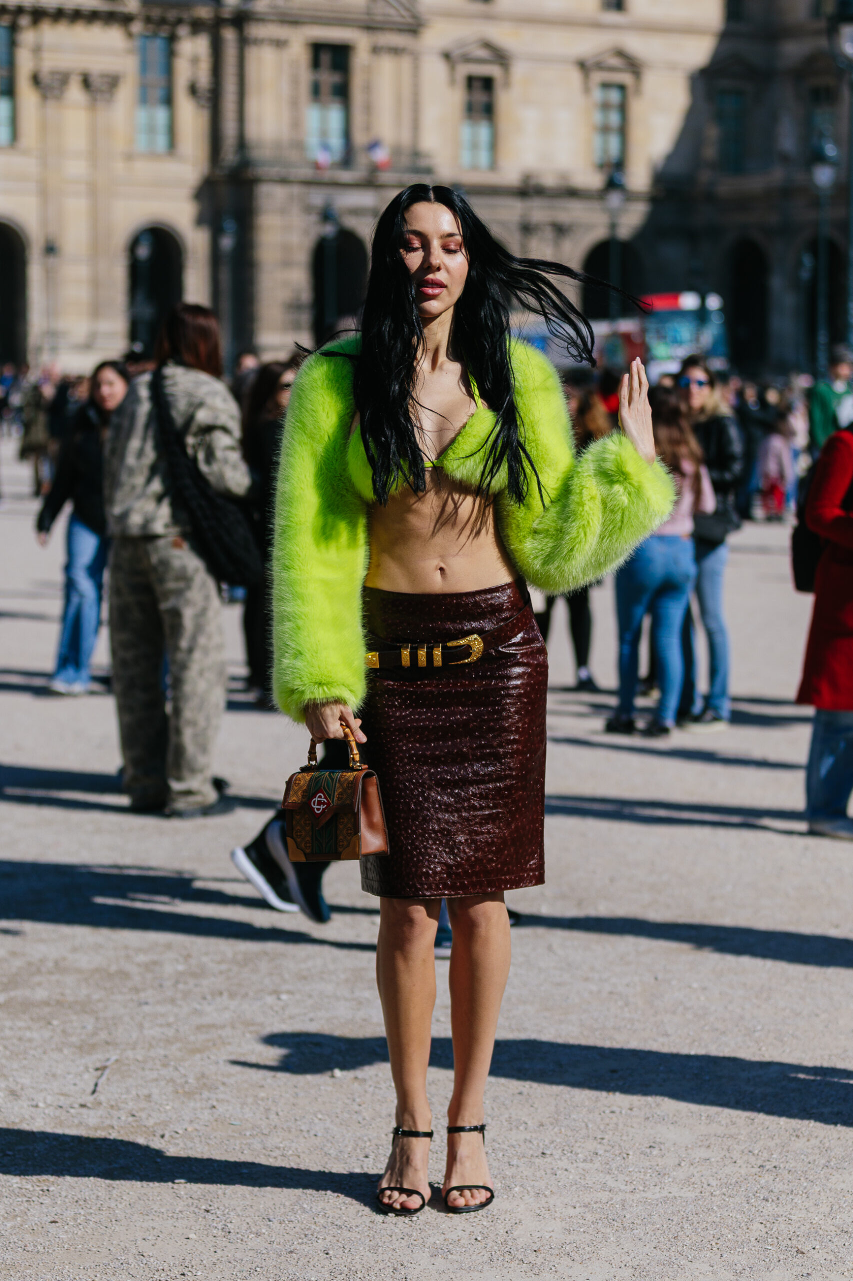 Εβδομάδα Μόδας Παρισιού: Τα πιο εντυπωσιακά street style moments όπως τα κατέγραψε η Vogue Greece-142