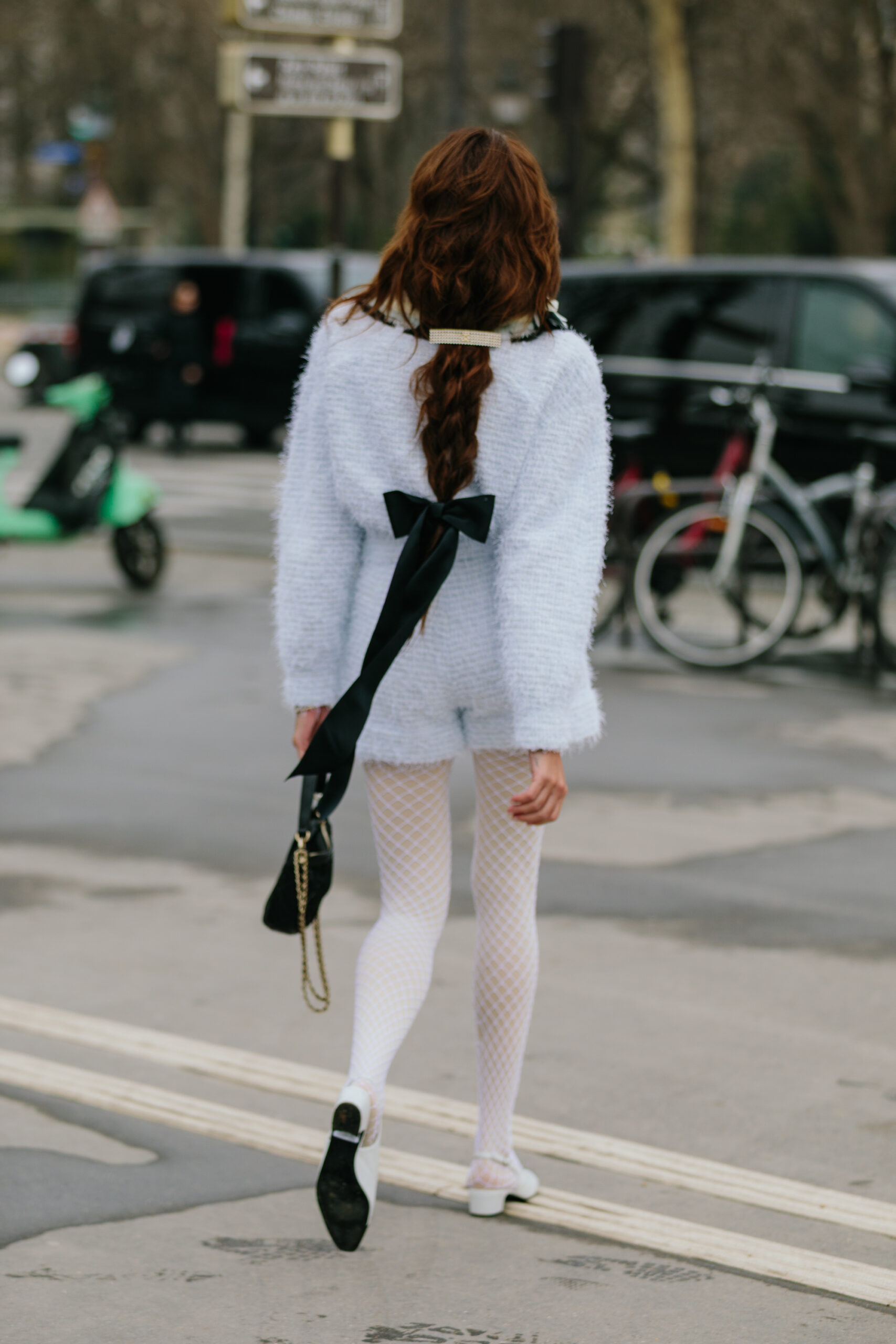 Εβδομάδα Μόδας Παρισιού: Τα πιο εντυπωσιακά street style moments όπως τα κατέγραψε η Vogue Greece-13