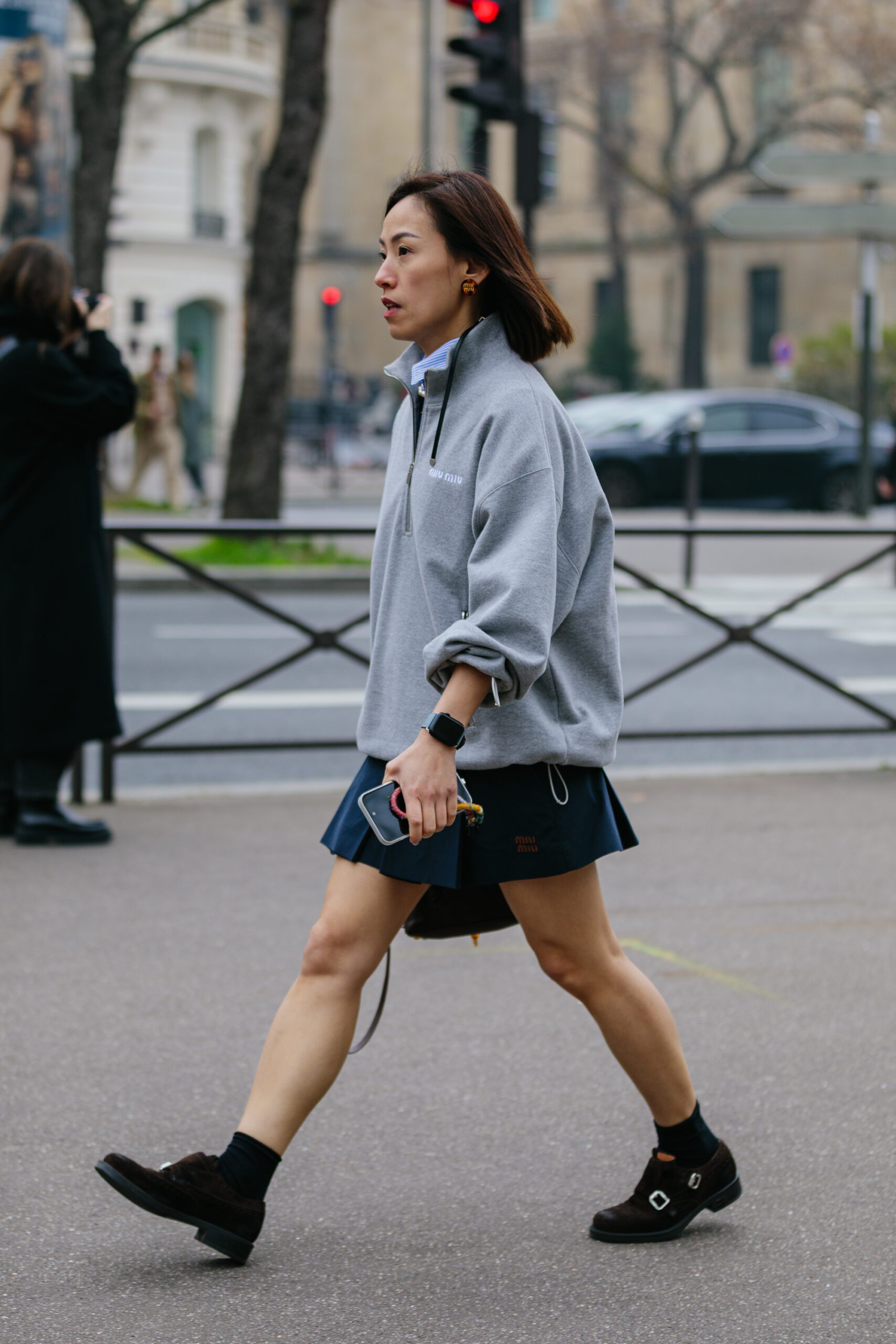 Εβδομάδα Μόδας Παρισιού: Τα πιο εντυπωσιακά street style moments όπως τα κατέγραψε η Vogue Greece-20