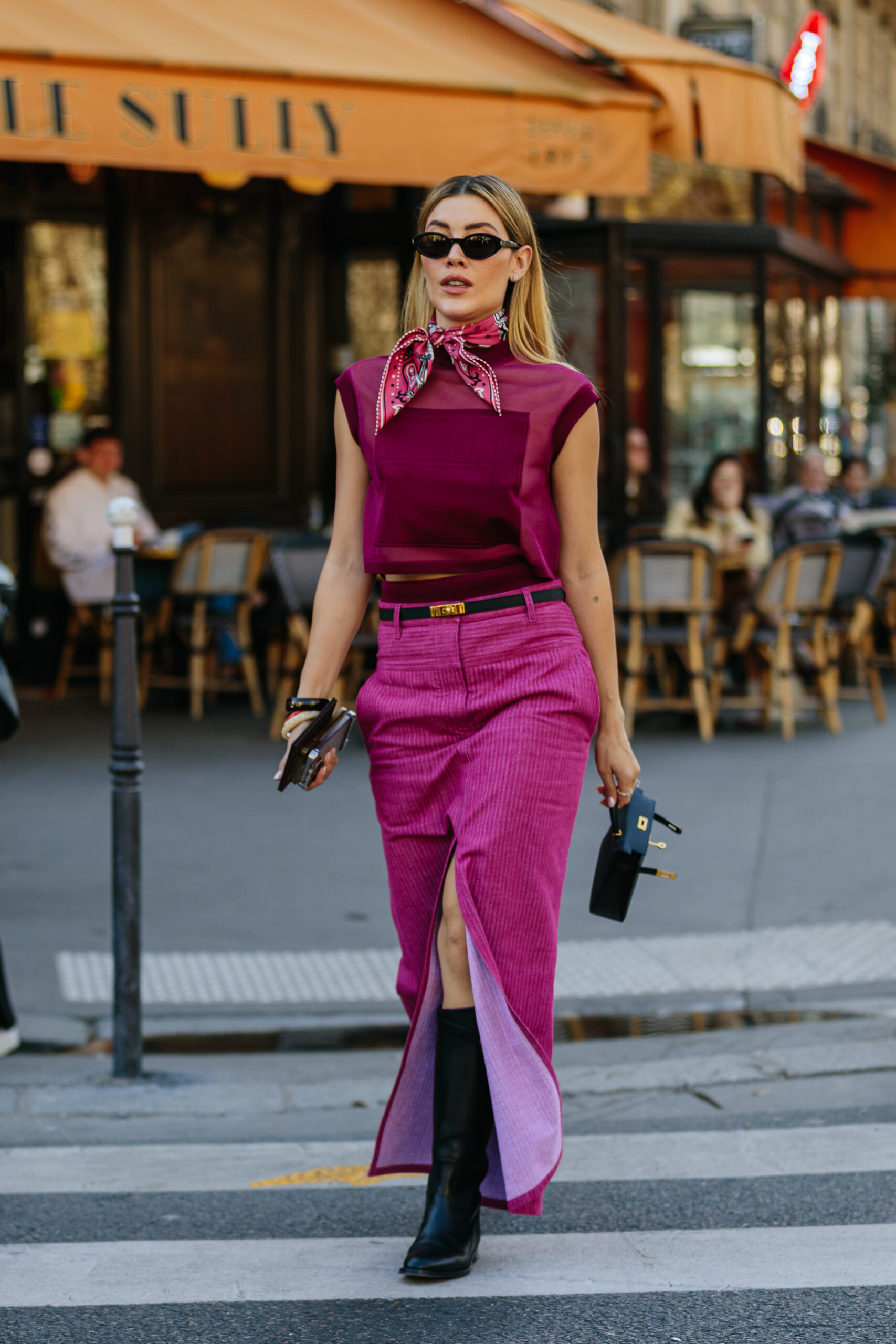 Εβδομάδα Μόδας Παρισιού: Τα πιο εντυπωσιακά street style moments όπως τα κατέγραψε η Vogue Greece-55