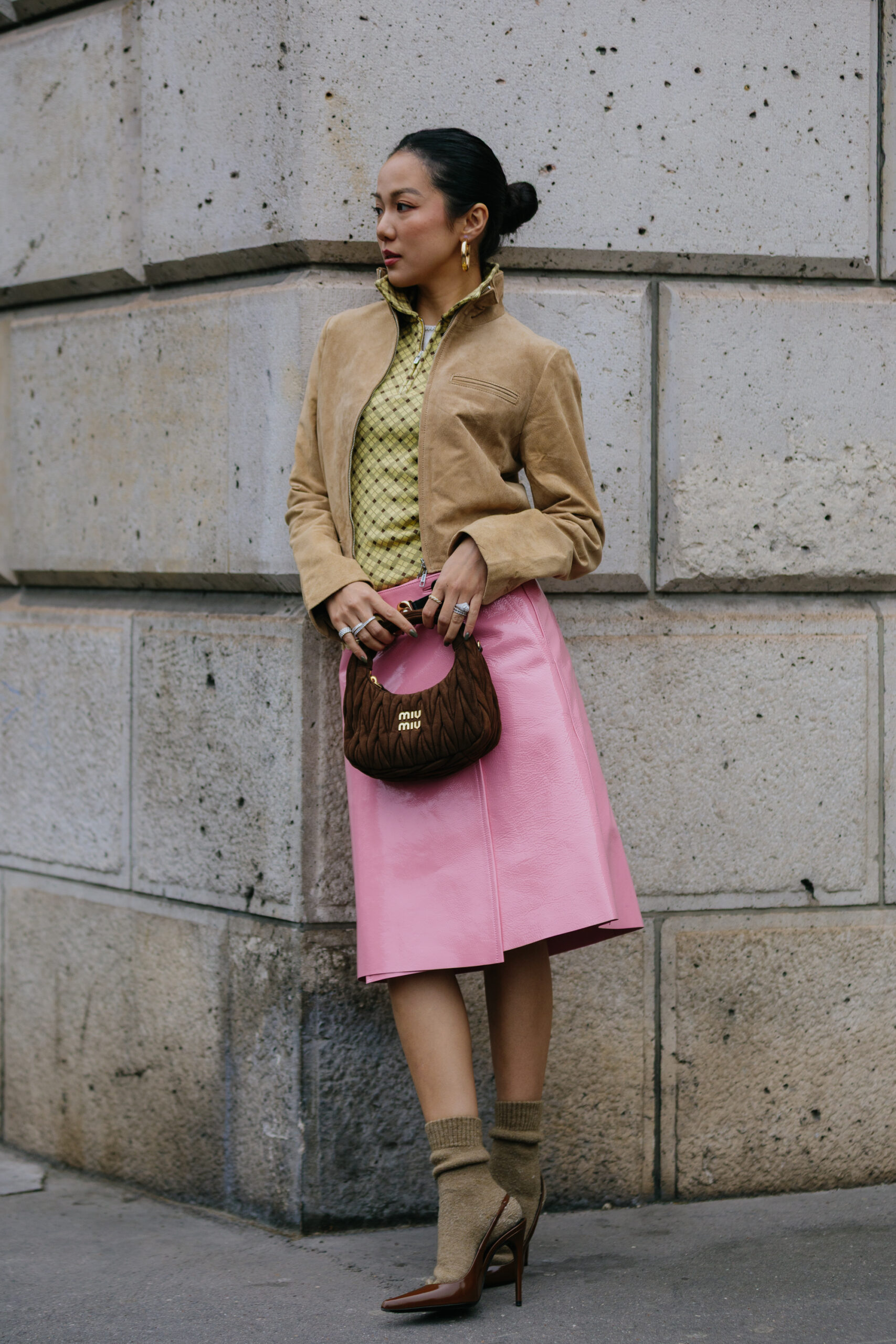 Εβδομάδα Μόδας Παρισιού: Τα πιο εντυπωσιακά street style moments όπως τα κατέγραψε η Vogue Greece-1