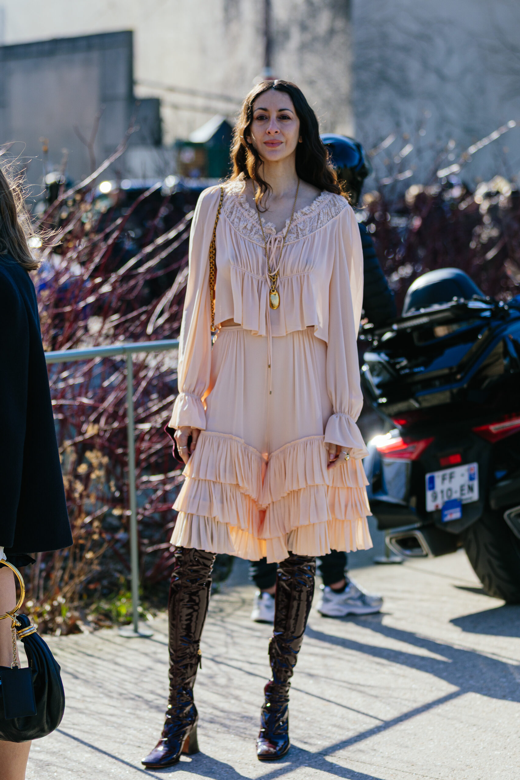 Εβδομάδα Μόδας Παρισιού: Τα πιο εντυπωσιακά street style moments όπως τα κατέγραψε η Vogue Greece-107