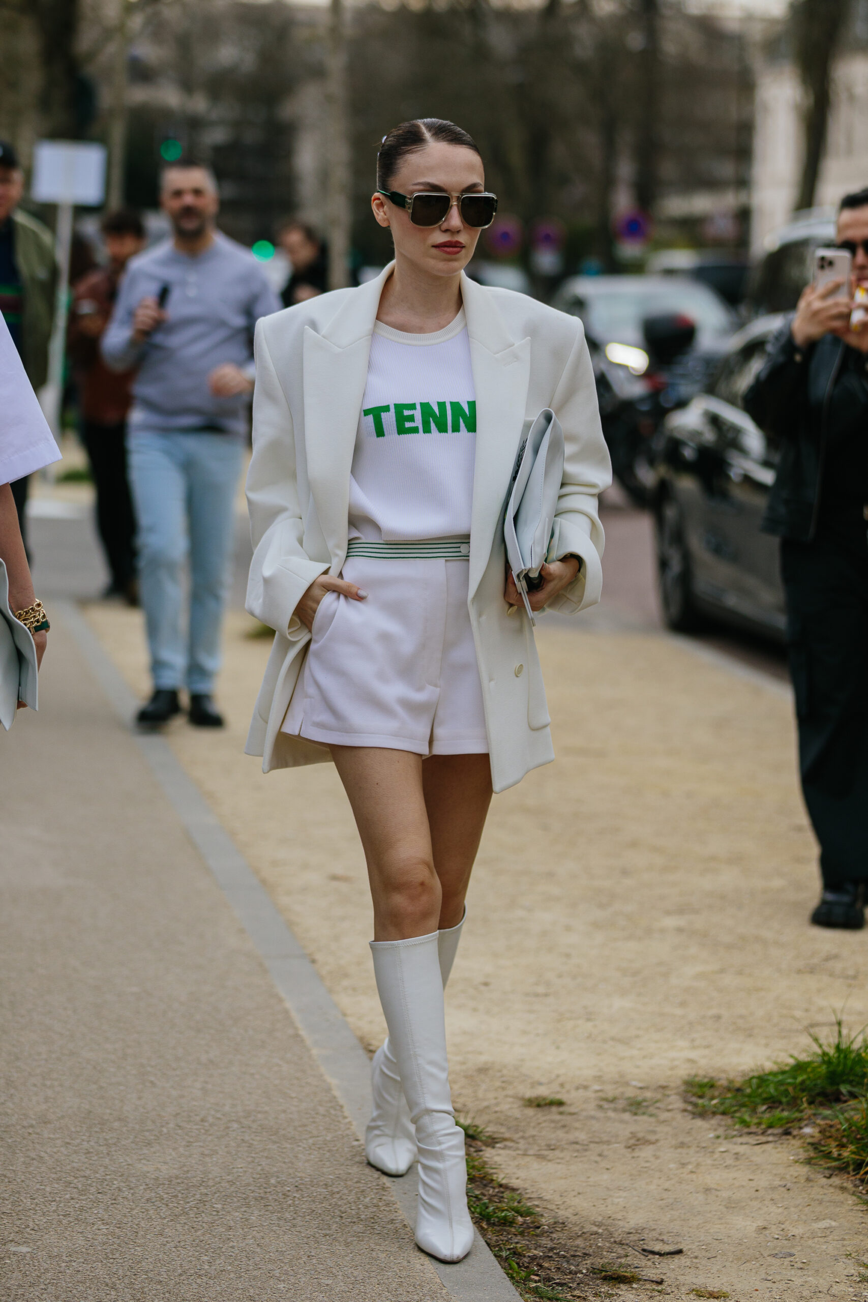 Εβδομάδα Μόδας Παρισιού: Τα πιο εντυπωσιακά street style moments όπως τα κατέγραψε η Vogue Greece-68