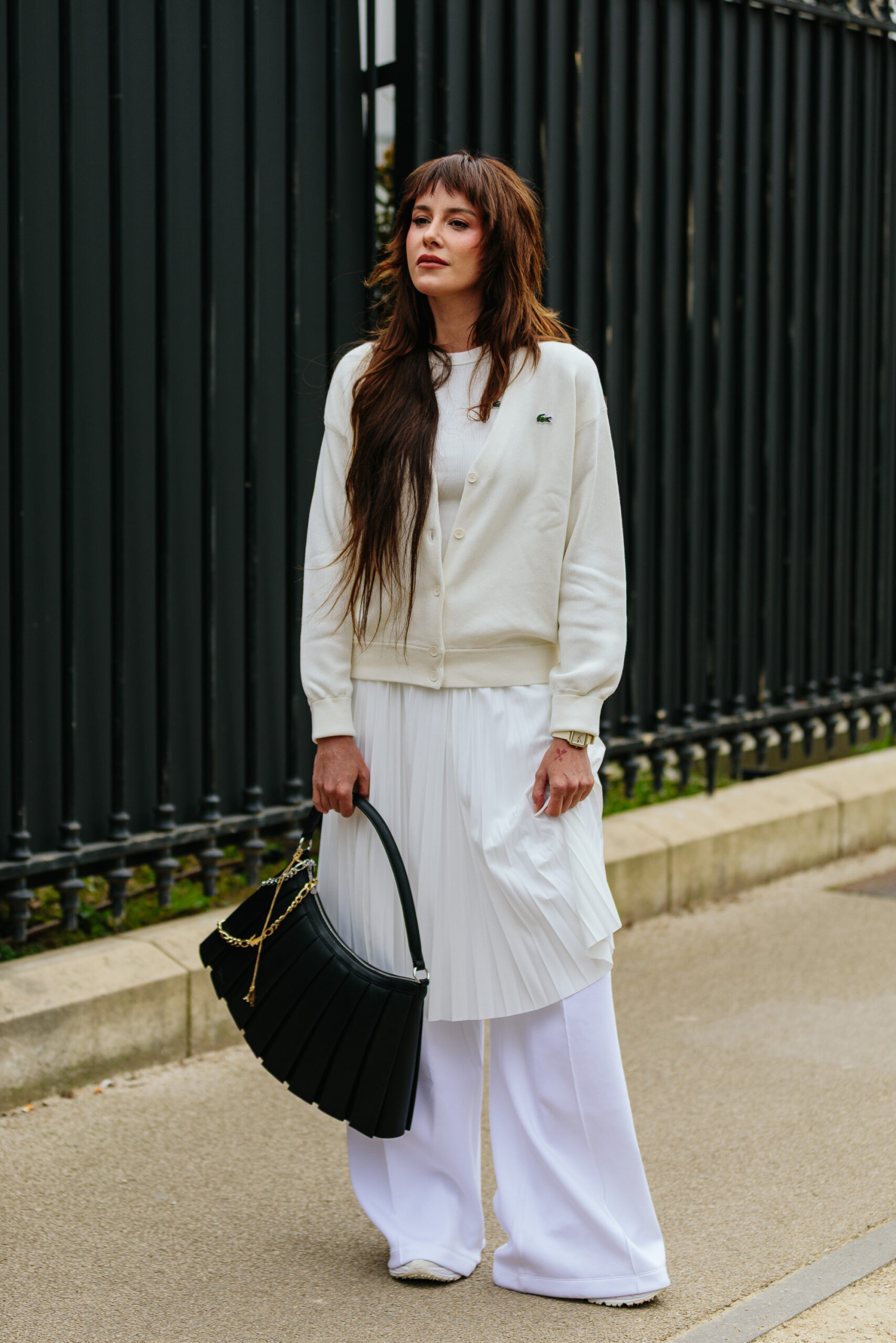 Εβδομάδα Μόδας Παρισιού: Τα πιο εντυπωσιακά street style moments όπως τα κατέγραψε η Vogue Greece-79