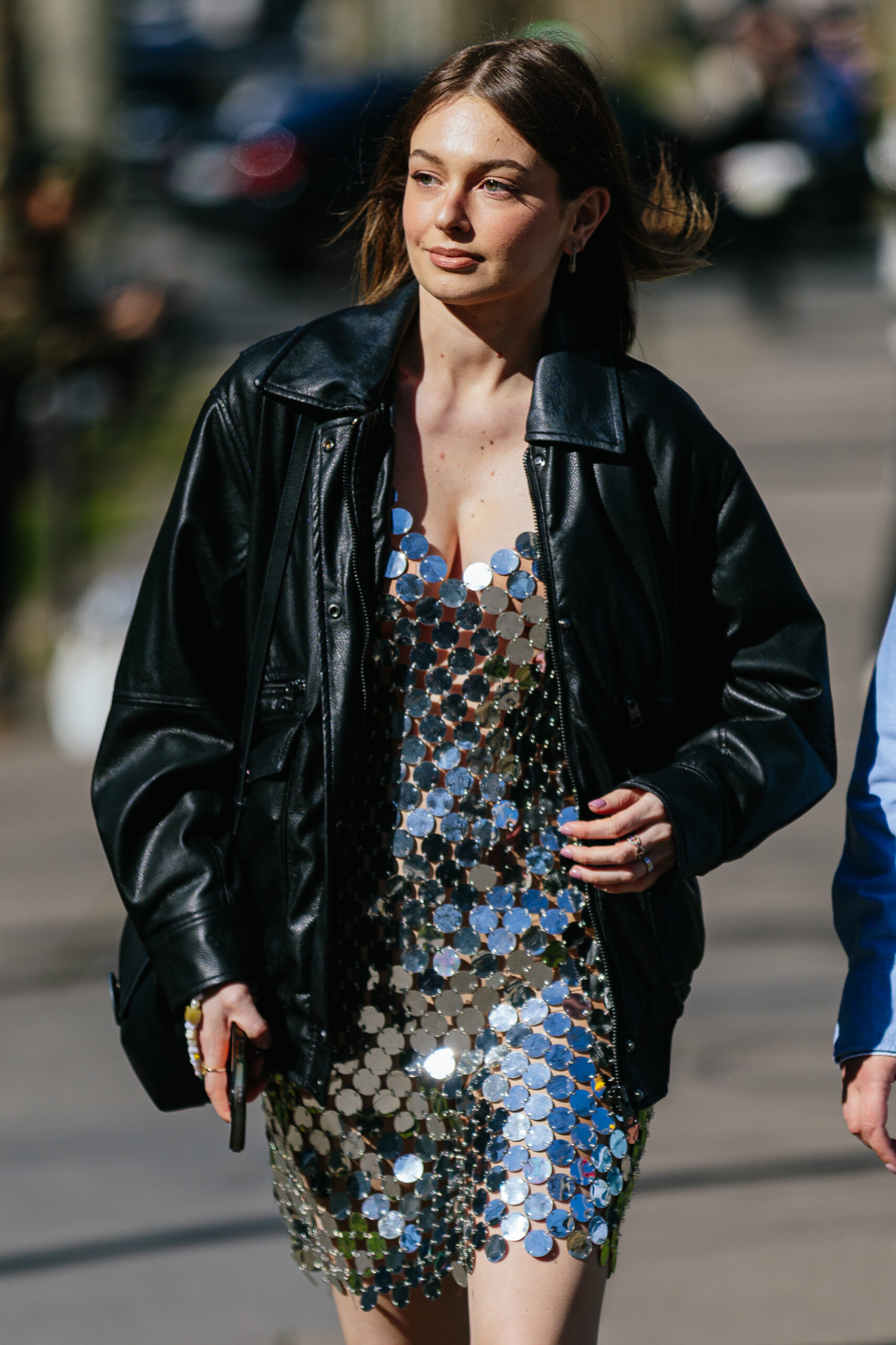 Εβδομάδα Μόδας Παρισιού: Τα πιο εντυπωσιακά street style moments όπως τα κατέγραψε η Vogue Greece-117