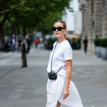 flip-flops-επιστρέφουν-και-είναι-ultra-chic-για-το-καλο-357405